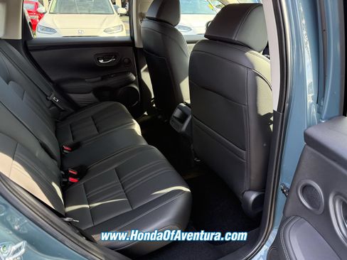 Certified 2025 Honda HR-V EX-L image 12