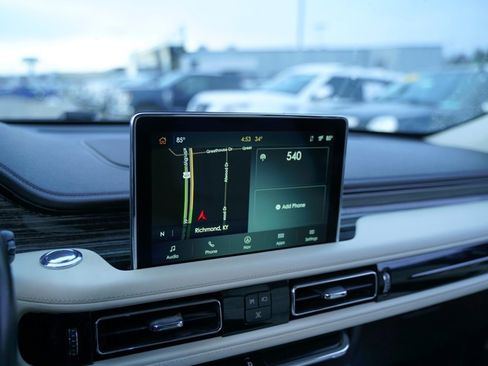 Used 2020 Lincoln Aviator Black Label w/ Dynamic Handling Package image 12