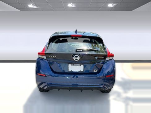 Used 2019 Nissan Leaf SV Plus w/ SV Plus Technology Package FWD image 10