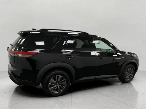 Certified 2024 Nissan Pathfinder SV AWD/4WD image 2