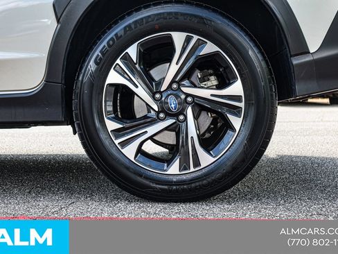 Used 2025 Subaru Crosstrek 2.5i Premium AWD/4WD image 16