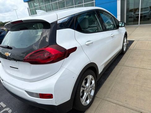 Used 2021 Chevrolet Bolt LT FWD image 3