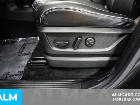 Used 2025 INFINITI QX80 Luxe AWD/4WD image 28