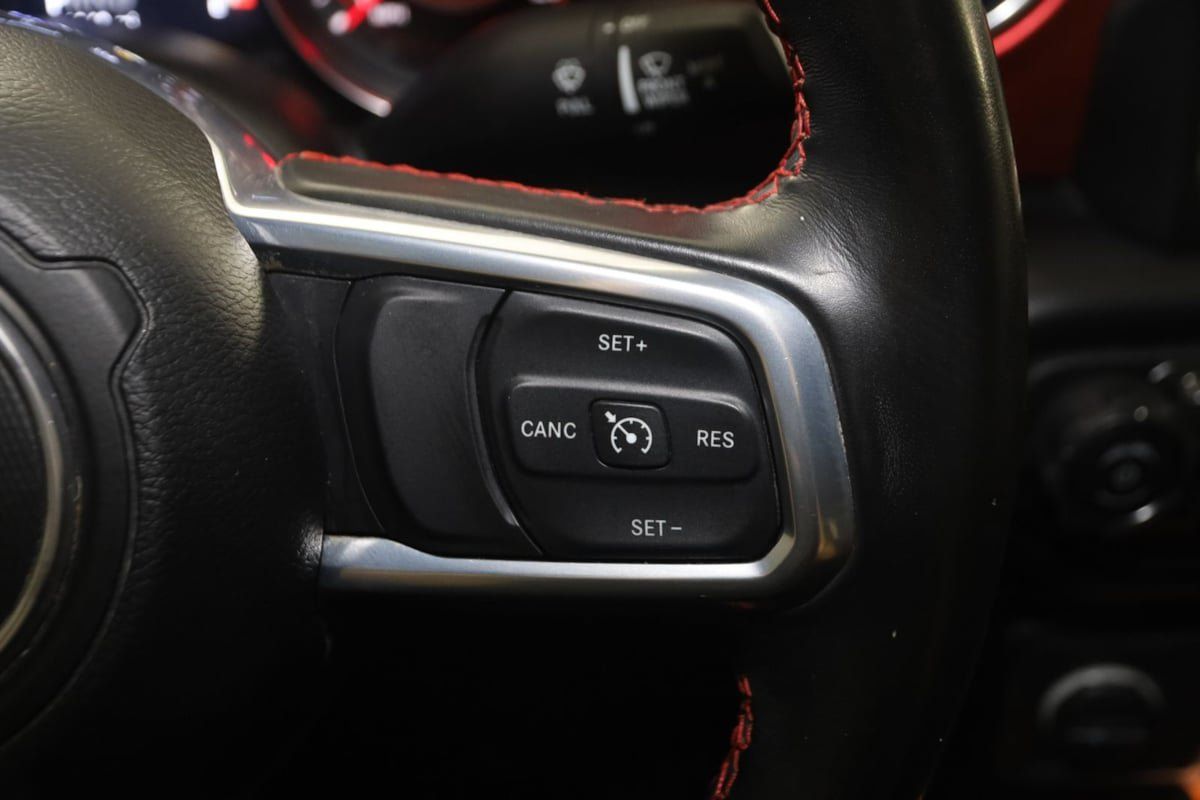 Used 2021 Jeep Gladiator Rubicon AWD/4WD image 30