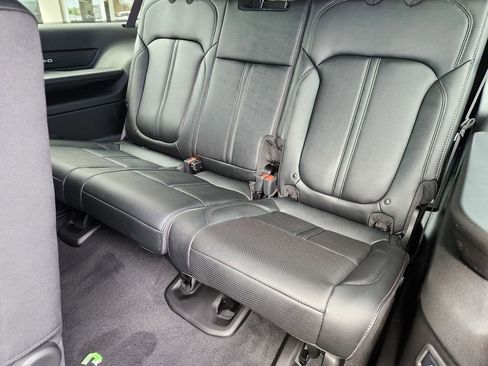 New 2026 Jeep Grand Wagoneer L Limited AWD/4WD image 9