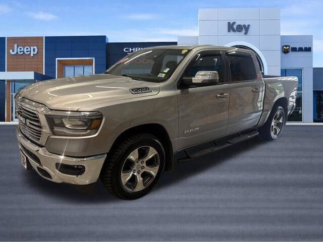 Used 2023 RAM 1500 Laramie AWD/4WD image 2