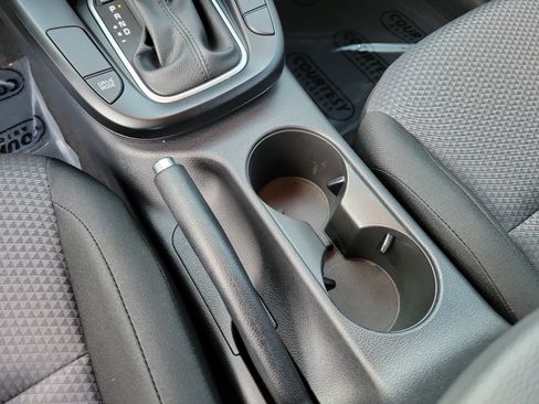 Used 2025 Kia Soul LX w/ LX Technology Package FWD image 22