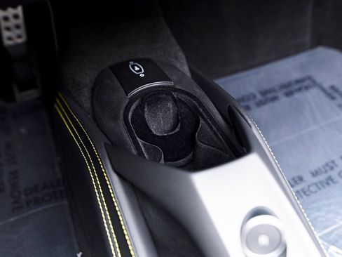 Used 2019 Ferrari 488 Spider RWD image 78