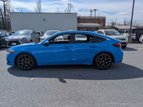 Used 2022 Honda Civic Sport Touring image 6