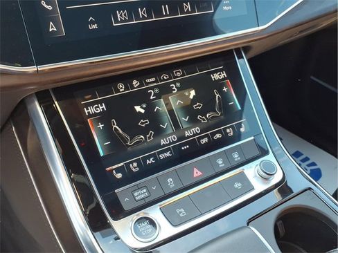 Used 2023 Audi Q7 2.0T Premium Plus w/ Premium Plus Package image 19