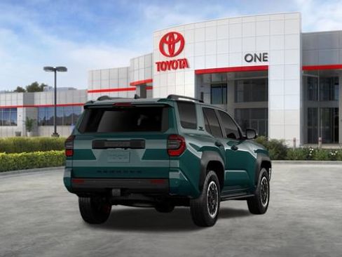 New 2026 Toyota 4Runner TRD Off-Road Premium AWD/4WD image 12