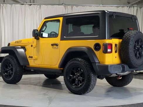 Used 2020 Jeep Wrangler Sport AWD/4WD image 8