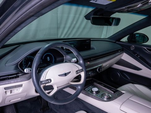 Used 2023 Genesis Electrified G80 AWD/4WD image 20
