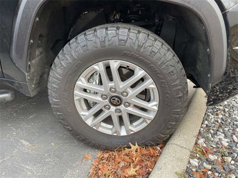 Certified 2026 Toyota Tundra SR5 image 8