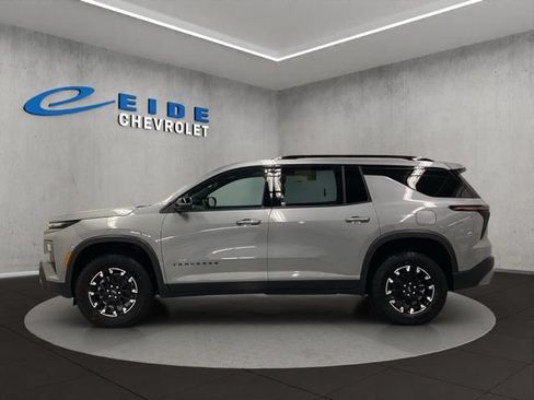 New 2026 Chevrolet Traverse Z71 w/ Enhanced Driving Package AWD/4WD image 5