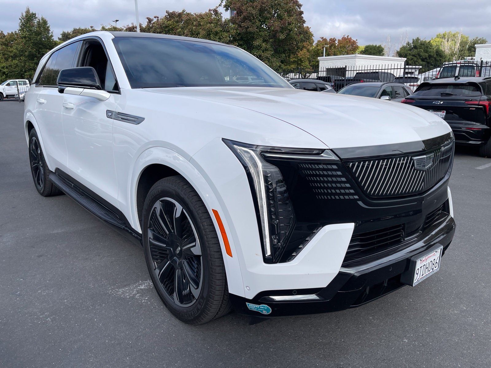Used 2025 Cadillac Escalade IQ Sport 1 w/ Smart Trailering package AWD/4WD image 1