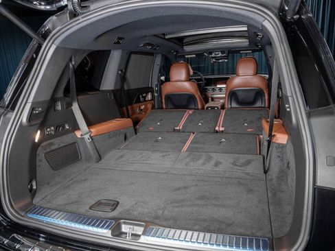 New 2026 Mercedes-Benz GLS 580 4MATIC image 8