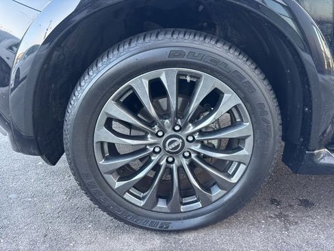 Used 2022 Nissan Armada Platinum w/ Captain's Chairs Package image 4