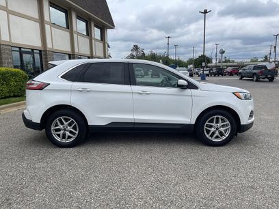 Certified 2023 Ford Edge SEL