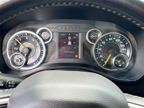 Used 2019 RAM 1500 Big Horn AWD/4WD image 12