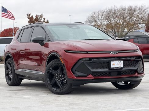 New 2026 Chevrolet Equinox EV RS image 2