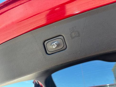 Certified 2023 Ford Edge SEL w/ Convenience Package AWD/4WD image 32
