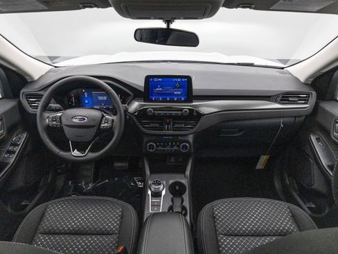 New 2025 Ford Escape Active w/ Cold Weather Package image 2