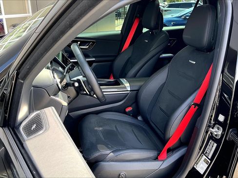 Used 2025 Mercedes-Benz GLC 63 AMG S image 25