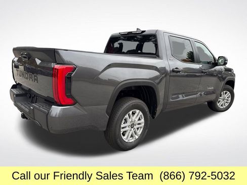 New 2026 Toyota Tundra SR5 w/ SR5 Convenience Package image 5
