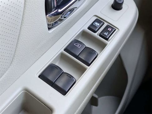 Used 2014 Subaru Crosstrek 2.0i Limited w/ Popular Package #2 image 24