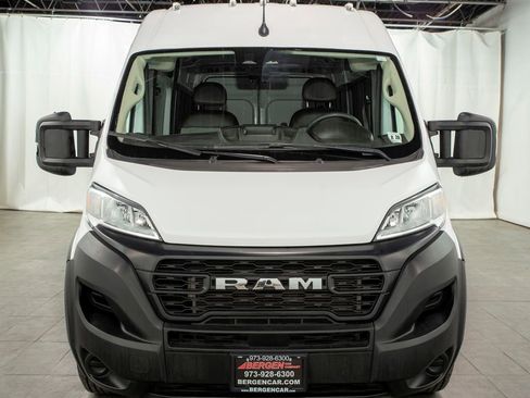 Used 2023 RAM ProMaster 2500 image 2