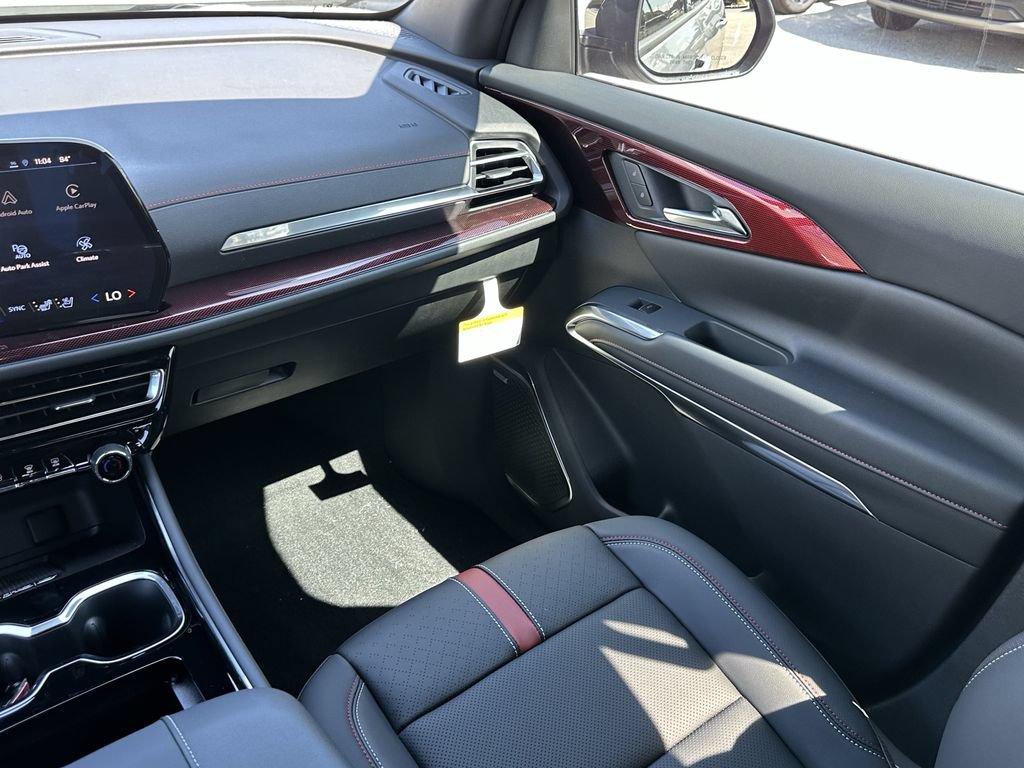 New 2026 Chevrolet Traverse RS FWD image 13