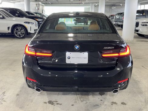 Certified 2025 BMW 330i Sedan w/ Premium Package image 7