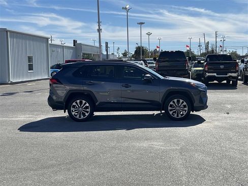 Used 2024 Toyota RAV4 XLE Premium image 6