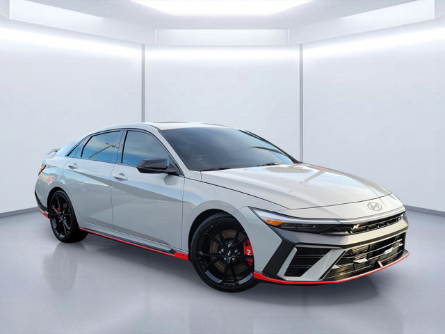 Used 2026 Hyundai Elantra N FWD image 1