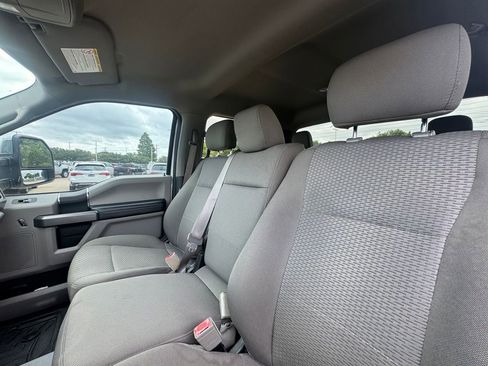 Used 2018 Ford F250 XLT AWD/4WD image 6