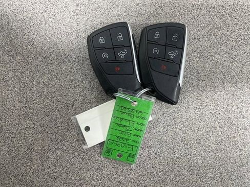 Used 2022 GMC Sierra 1500 Elevation w/ LPO, Elevation Black Package image 25