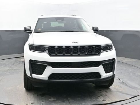 New 2026 Jeep Grand Cherokee L Limited image 8