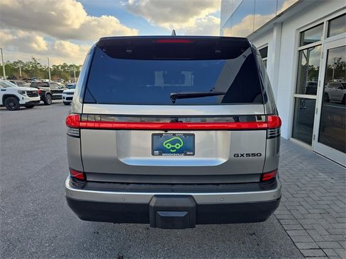 Used 2024 Lexus GX 550 image 7