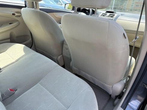 Used 2012 Toyota Corolla L FWD image 21