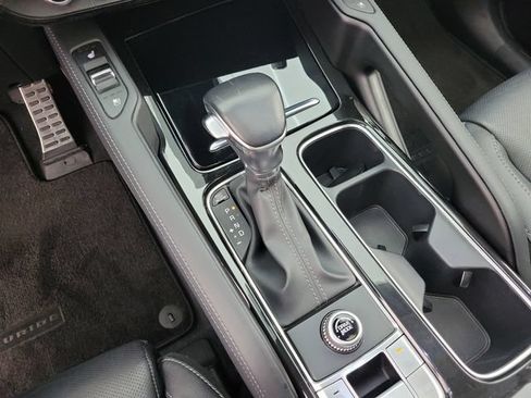 Used 2024 Kia Telluride SX FWD image 32