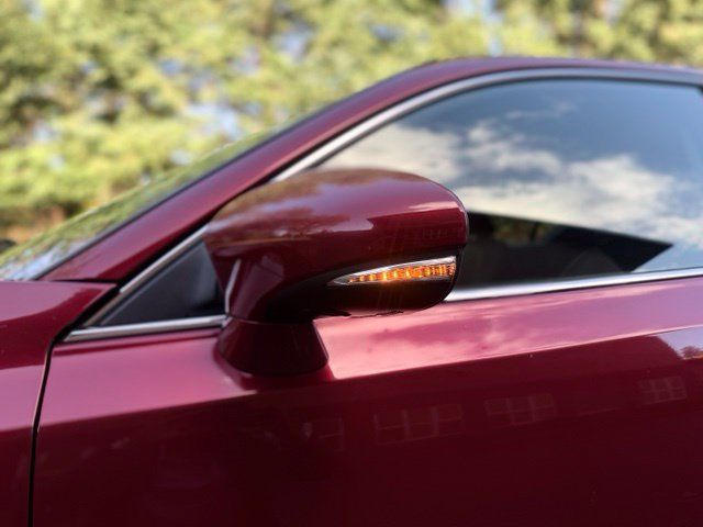 Used 2012 Lexus CT 200h Premium FWD image 36