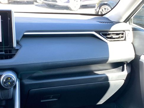 Used 2025 Toyota RAV4 LE image 34