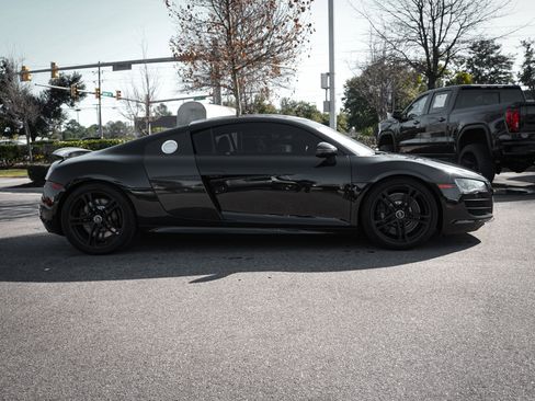 Used 2010 Audi R8 V10 image 13