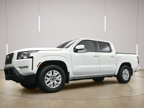 Used 2023 Nissan Frontier SV w/ SV Convenience Package RWD image 21