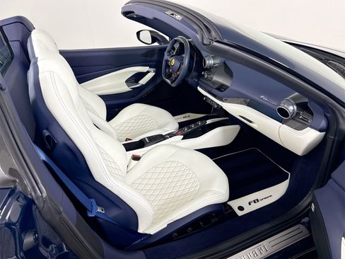 Certified 2022 Ferrari F8 Tributo image 21
