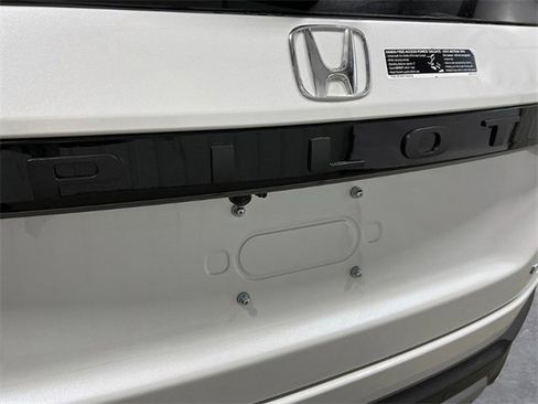 New 2025 Honda Pilot Elite image 13