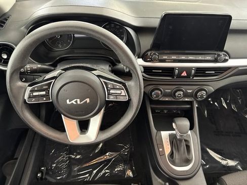 Certified 2024 Kia Forte LXS w/ LXS Technology Package FWD image 24