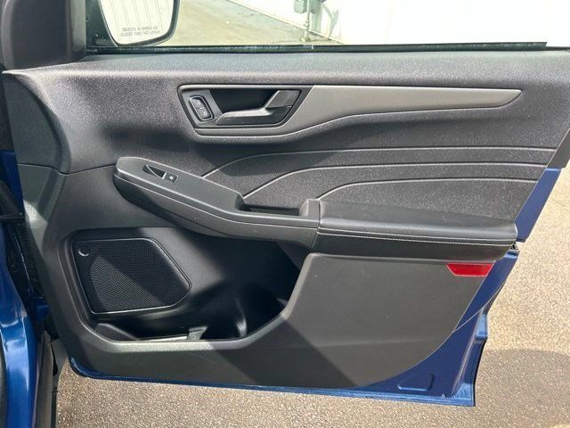 Used 2023 Ford Escape Active w/ Cold Weather Package FWD image 47
