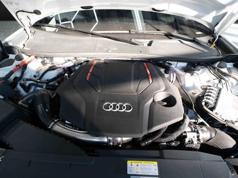 Used 2022 Audi S6 Prestige image 31